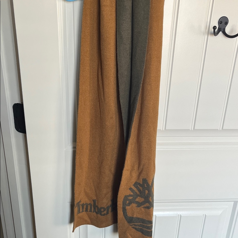 Timberland reversible scarf